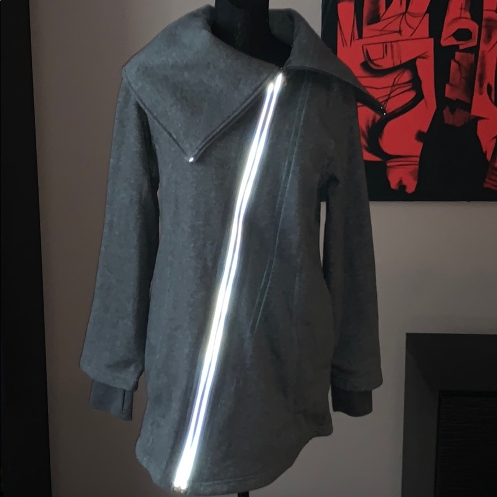 🆕 CALIA by Carrie Underwood jacket